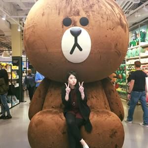 Meet your Posher, Bonnie